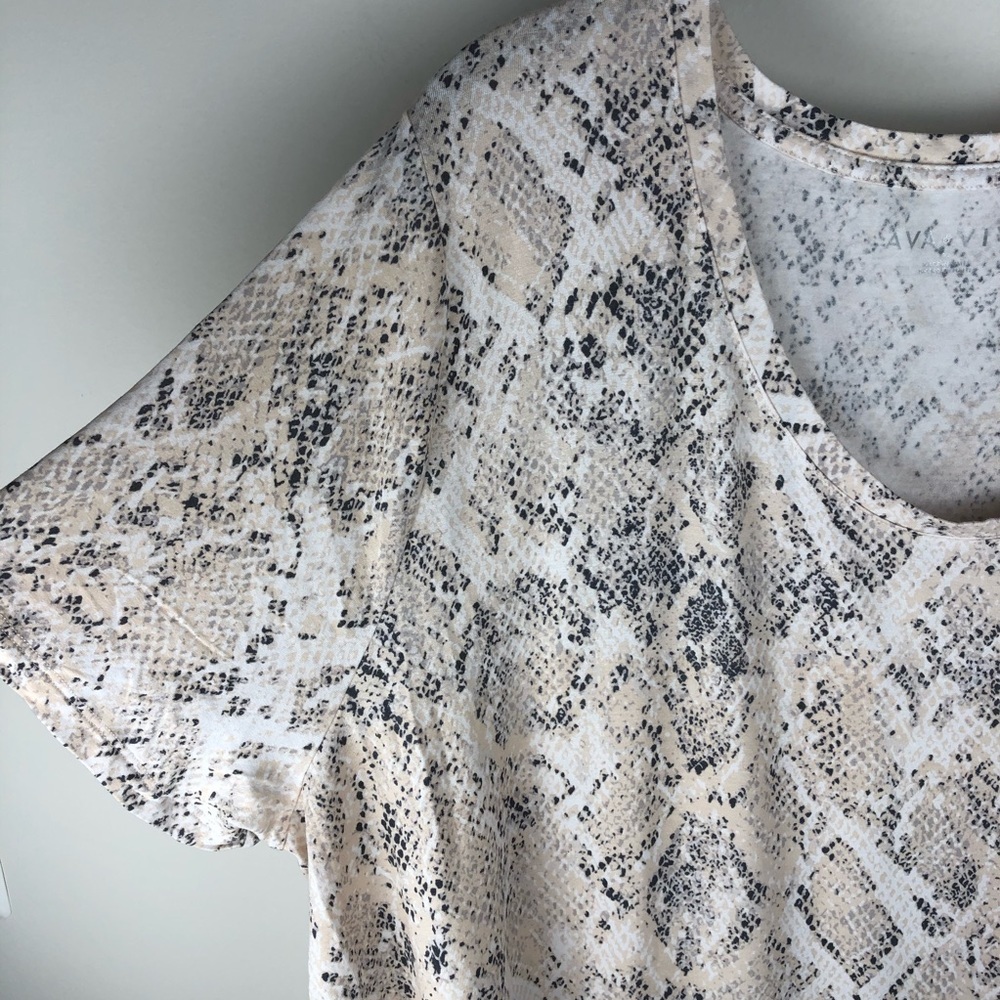 NWT Ava & Viv Snake Print Tee Top 2X - Picture 4 of 10